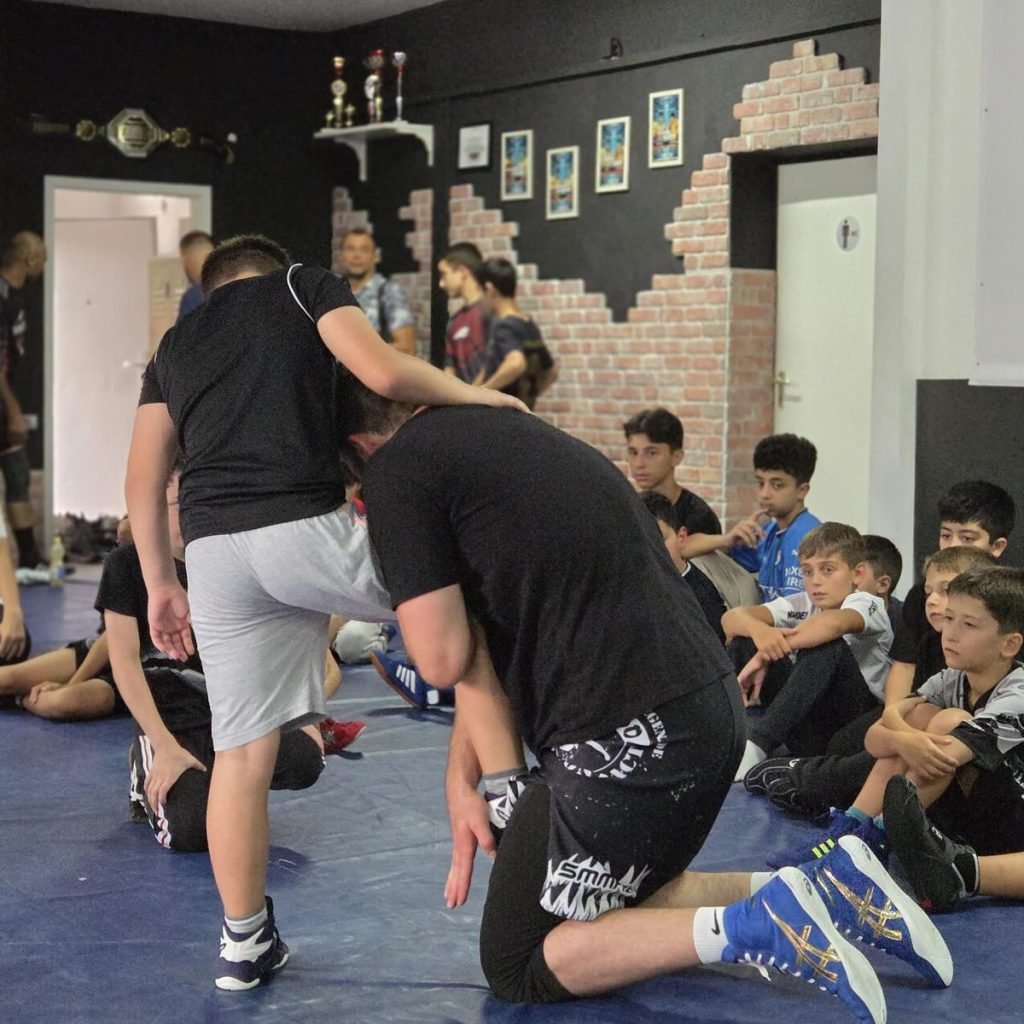 f01f998c-4aa8-471e-abf2-8acf9fe66c97